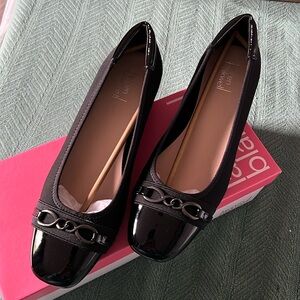 Lauren Blackwell black wedge size 10 NIB